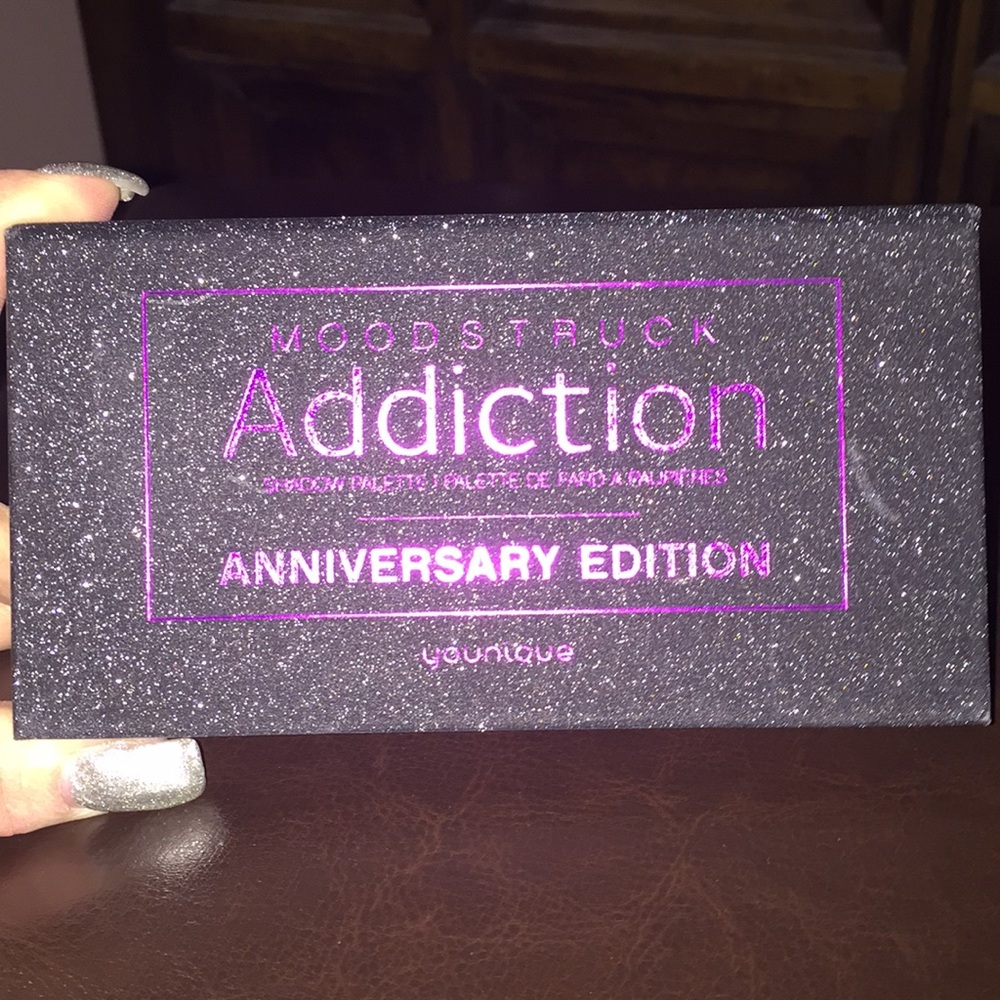 Younique Limited Edition Anniversary Palette