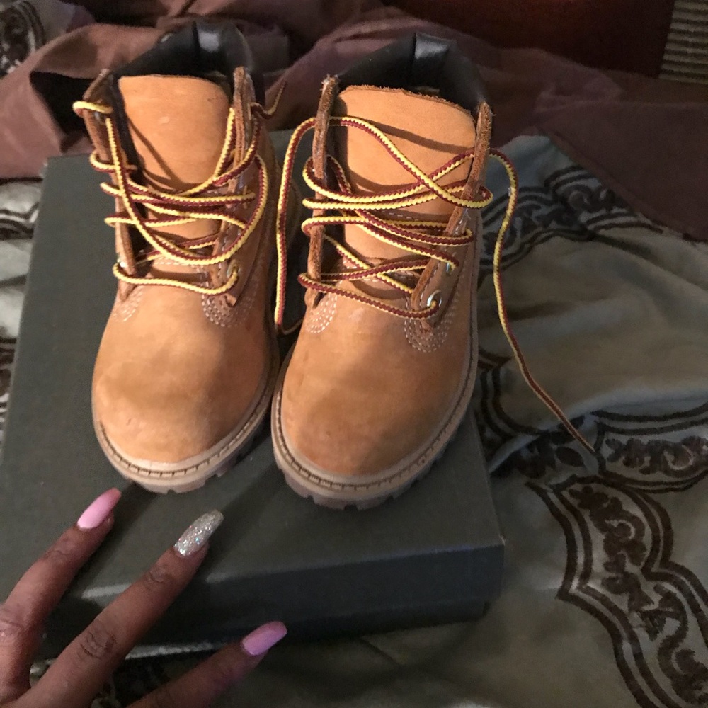 Toddler boots