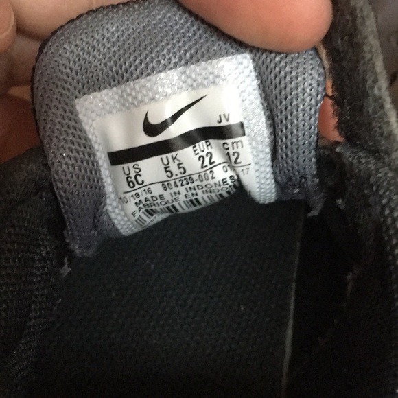 Nike Flex Run Toddler Boys Shoes (SOLD) - Picture 5 of 8