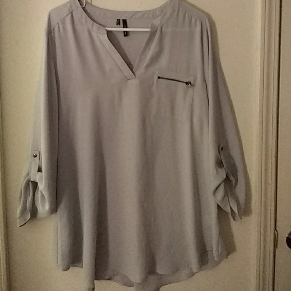 5/$25! Maurices Perfect Tunic Blouse w/Zip Pocket