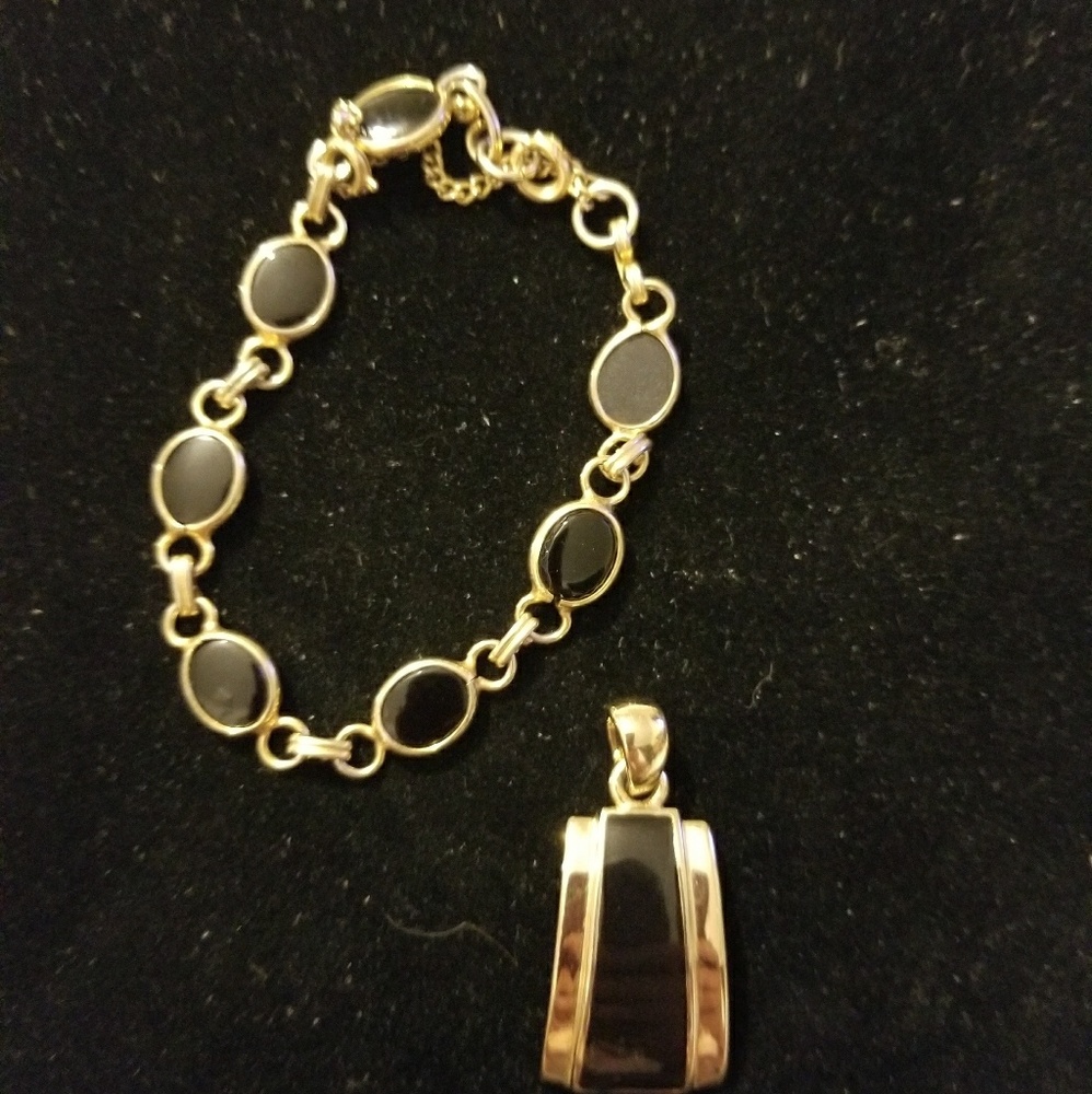 Lia Sophia Onyx and Gold Bracelet,  Matching Slide