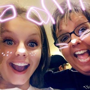 Meet your Posher, Kim