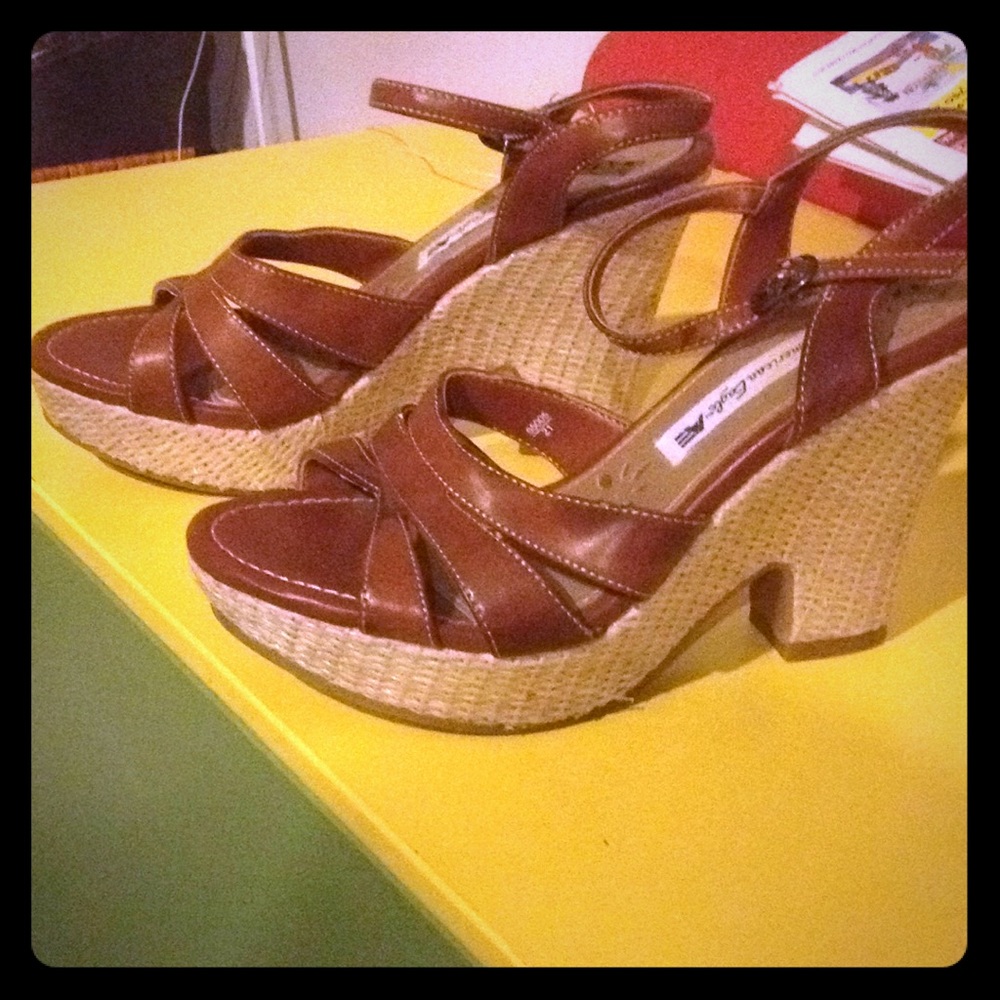 Lightly worn wedges, American Eagle