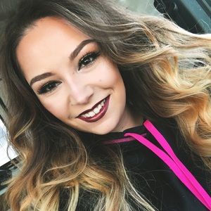 Meet your Posher, Krystal