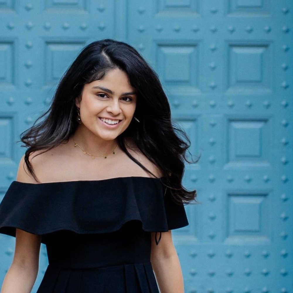 Meet your Posher, Jasmine