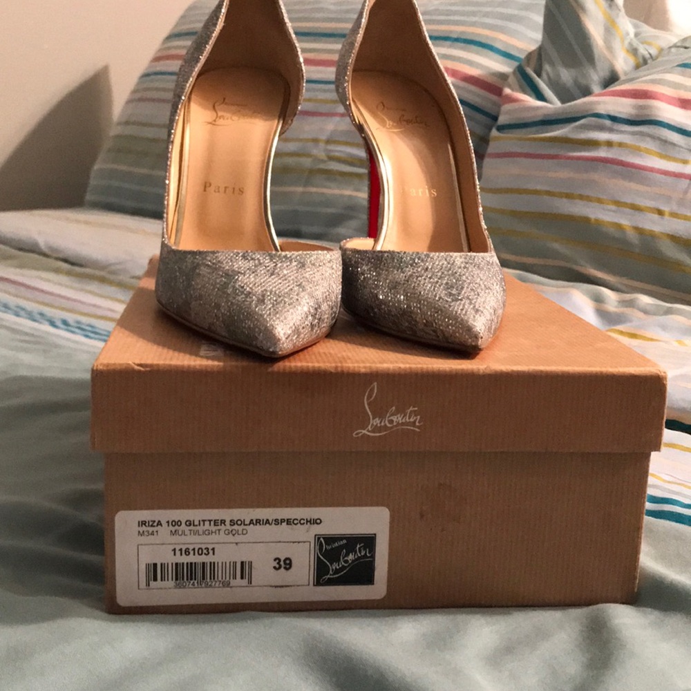 SOLD----riza 100 glitter christian louboutin