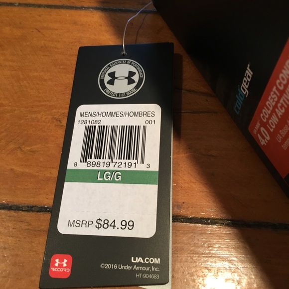 SOLD - Under Armour Base 4.0 Coldgear Crew - Picture 4 of 4