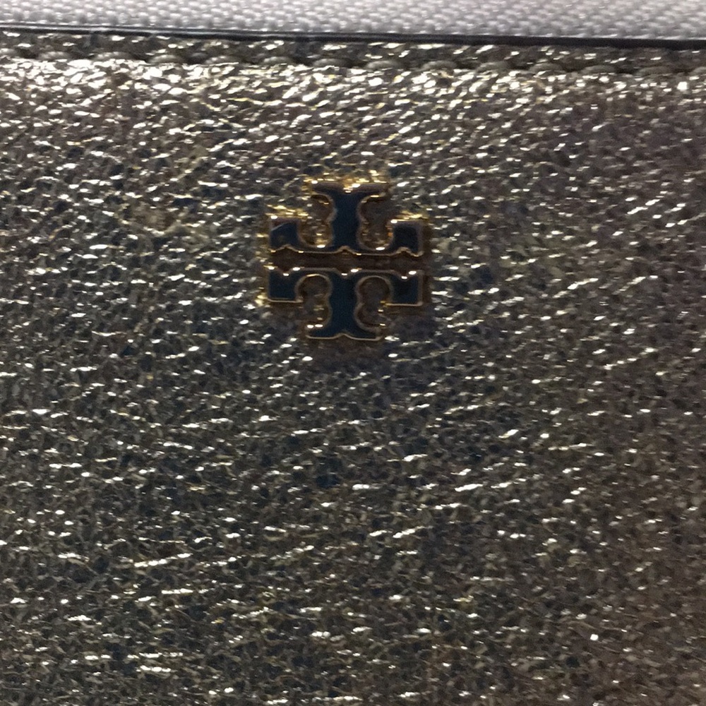 Tory Burch continental zip wallet - Picture 8 of 8