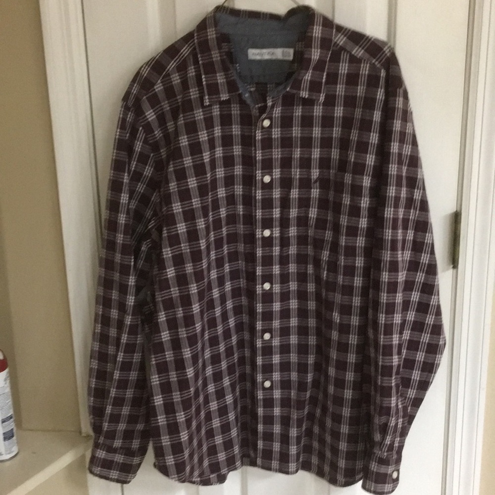 Long sleeves Nautica mans dress shirt