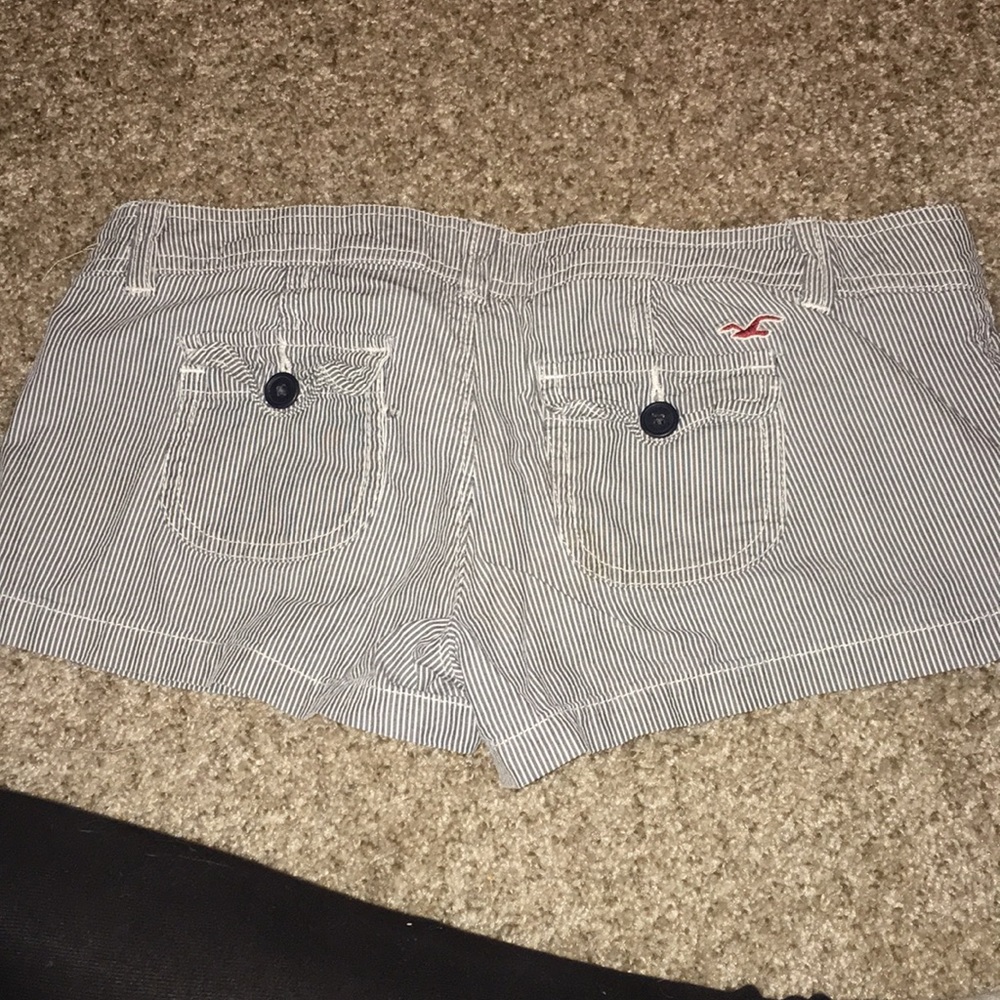 Shorts - Picture 2 of 2