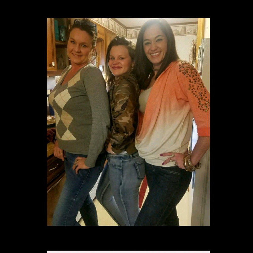 Meet your Posher, Christie