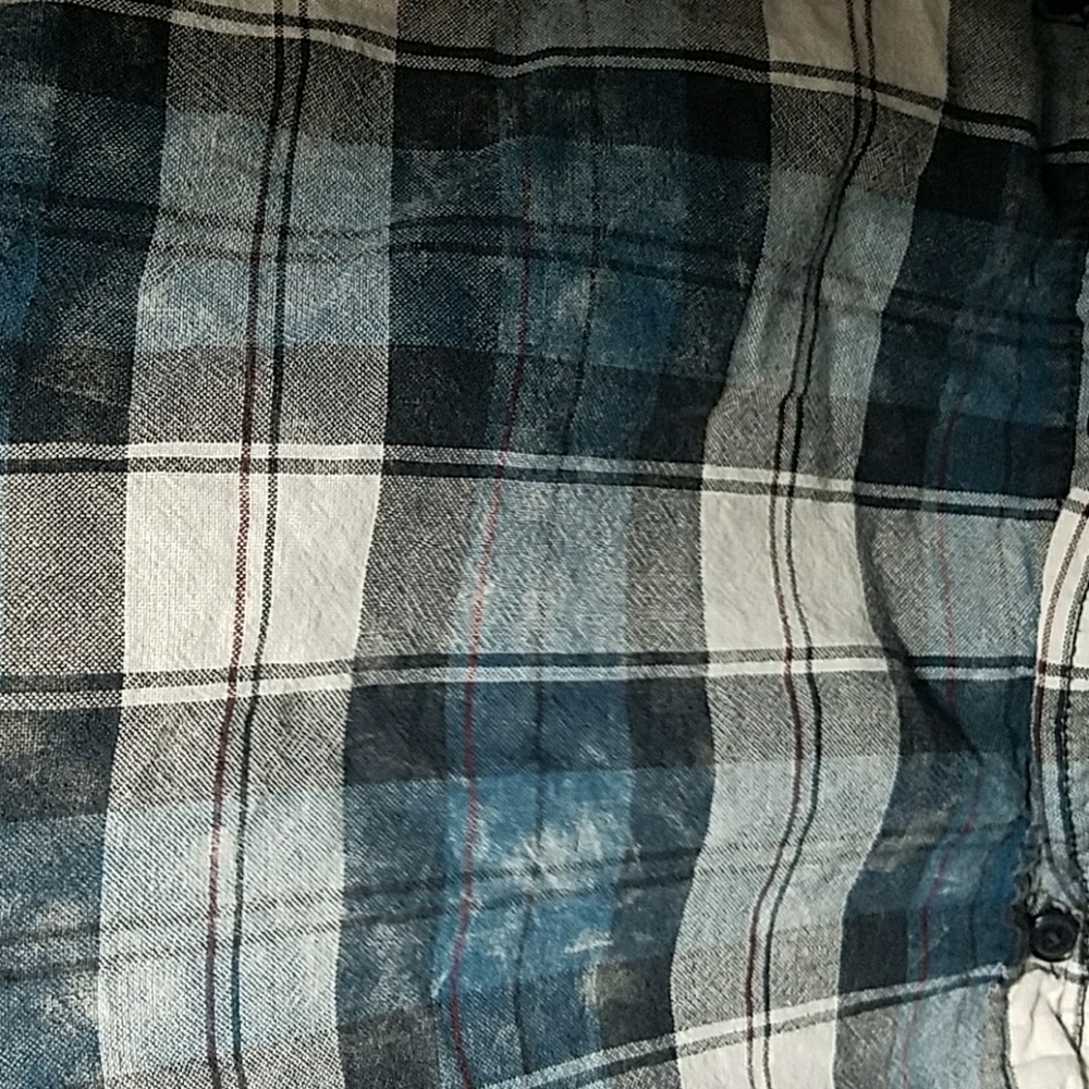 Ana blue/teal/white plaid top. Sz L