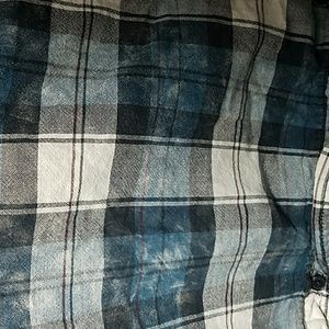 Ana blue/teal/white plaid top. Sz L