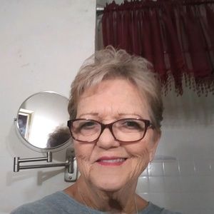 Meet your Posher, Dianne