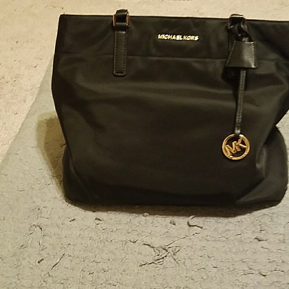 Canvas Michael kors bag... make me an offer