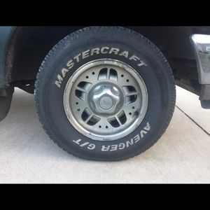 Meet your Posher, Logan