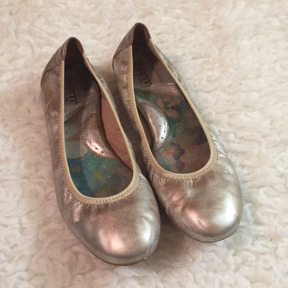 Gold Born flats
