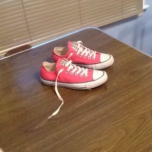 Pink converse