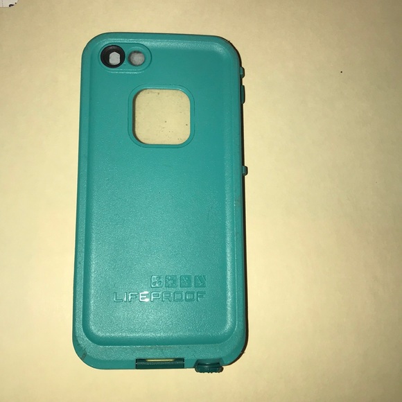 iPhone 5s lifeproof case - Picture 2 of 2