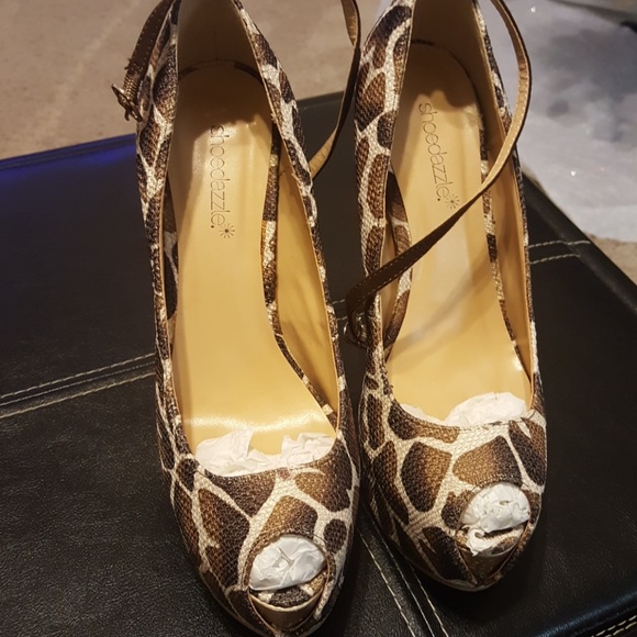 SHOEDAZZLE - Picture 1 of 2