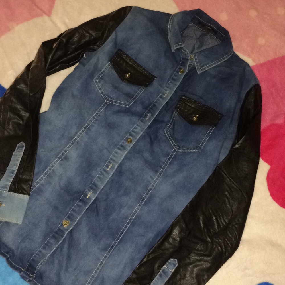 Forever 21 Button down denim