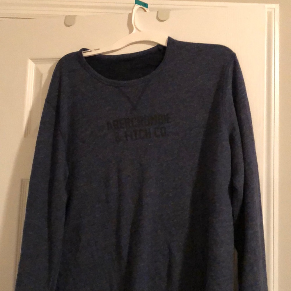 Abercrombie & Fitch mens reversible Long Sleeve