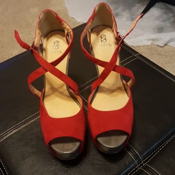 SHOEDAZZLE - Picture 1 of 3