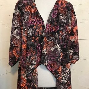 LuLaRoe Monroe Kimono