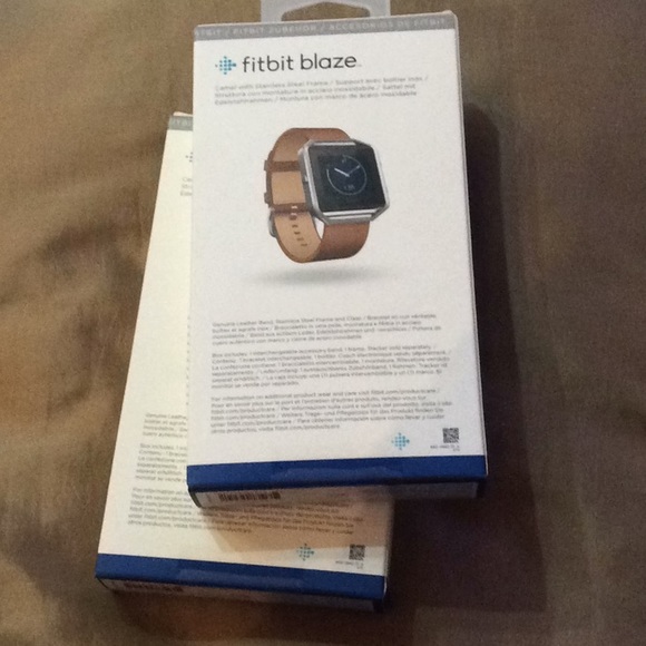 🆕 SEALED Fitbit blaze camel leather band + frame - Picture 2 of 3