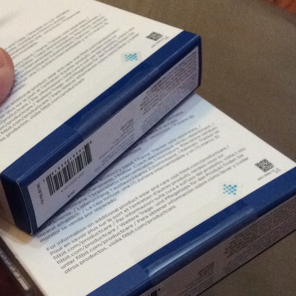 🆕 SEALED Fitbit blaze camel leather band + frame - Picture 3 of 3