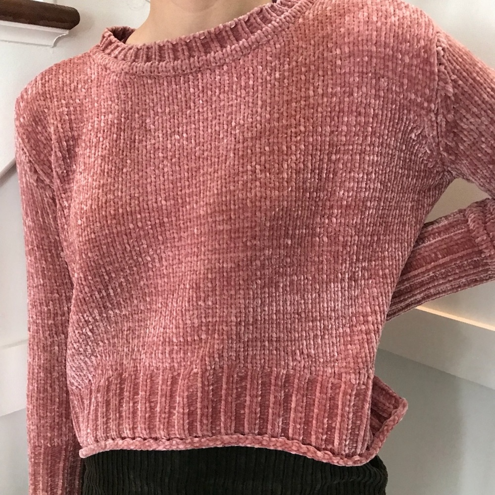 Romeo and Juliet Sweater Pink Size Large