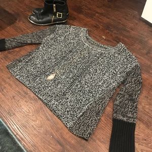 American Eagle black and white textured sweater