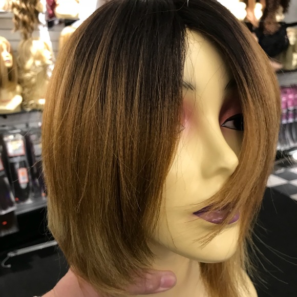 Ombré short thick wig blonde pixie bob wig main image 4