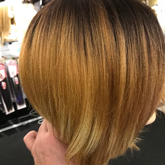 Ombré short thick wig blonde pixie bob wig main image 5