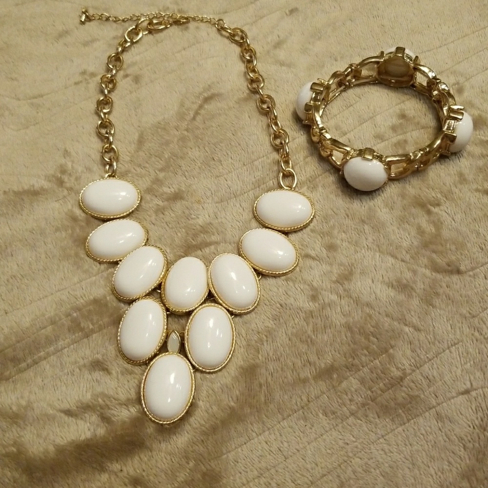 Necklace and bracelet