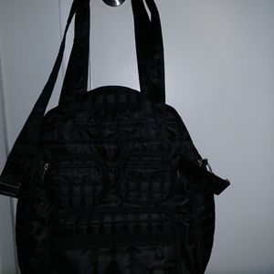 lug Bags - Lug Puddle Jumper Bag with two Lug cosmetic bags lug Bags - Lug Puddle Jumper Bag with two Lug cosmetic bags