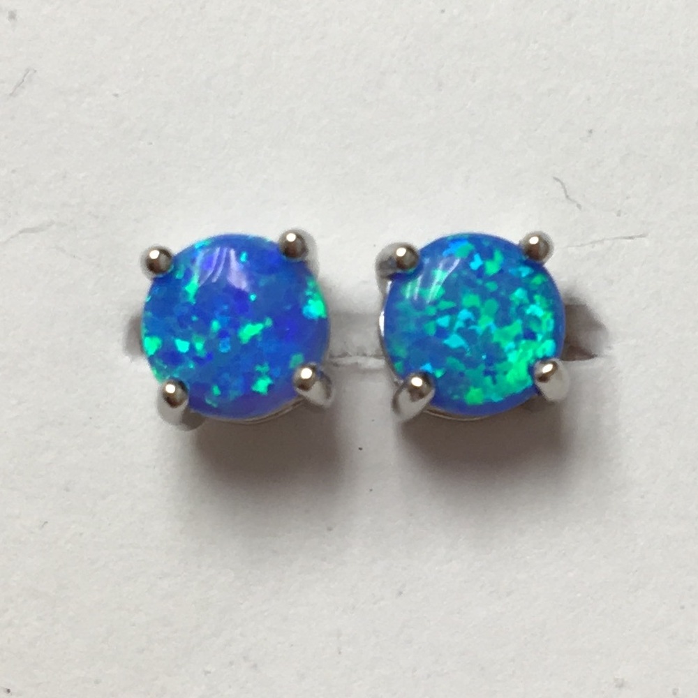 !!Host Pick!! Blue Lab Opal Studs - Picture 1 of 4
