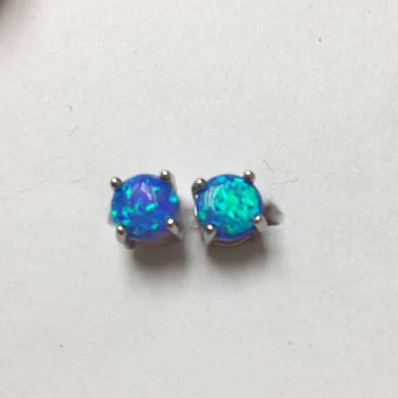 !!Host Pick!! Blue Lab Opal Studs - Picture 2 of 4