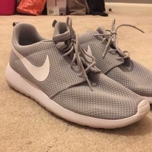 Nike Roshes
