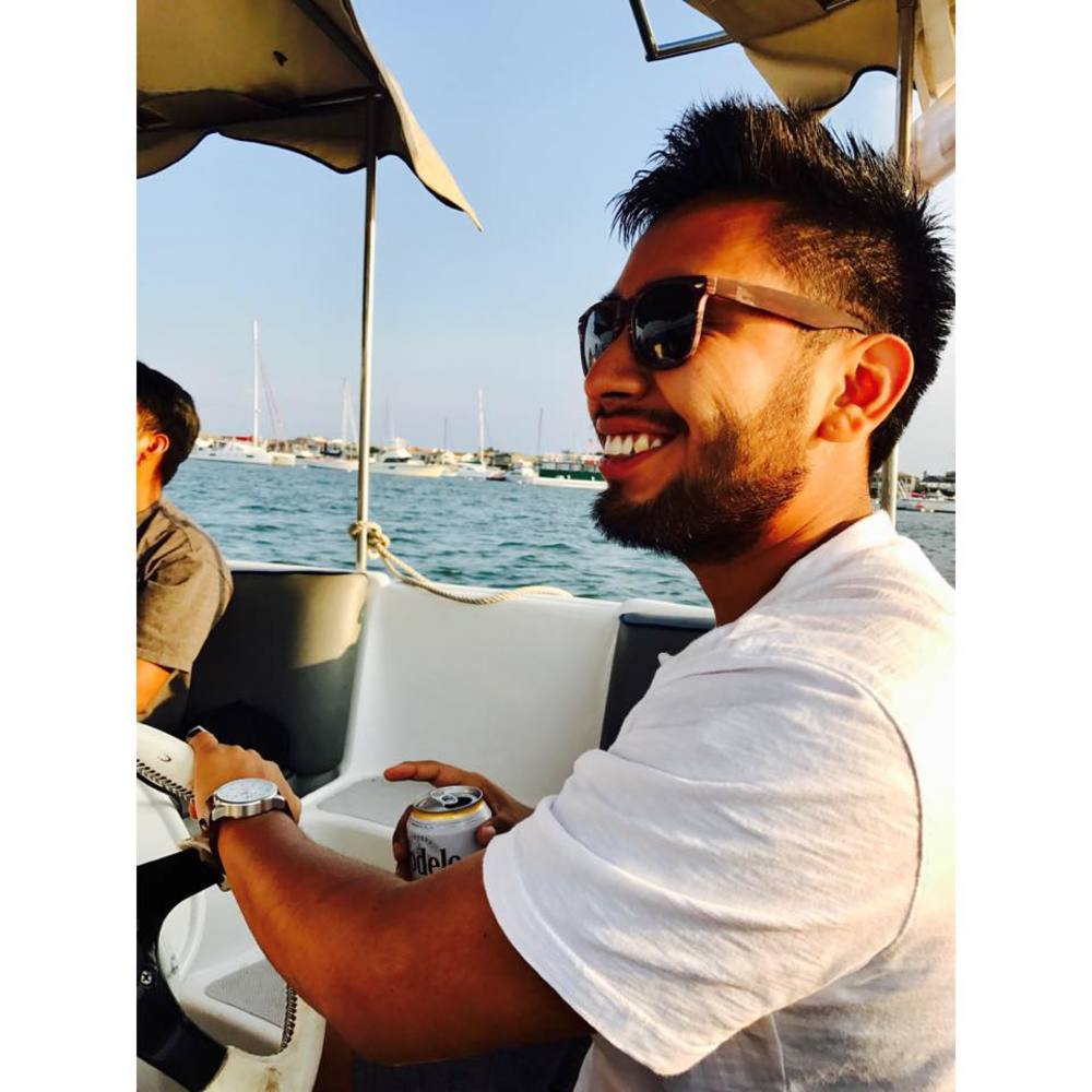 Meet your Posher, Javier