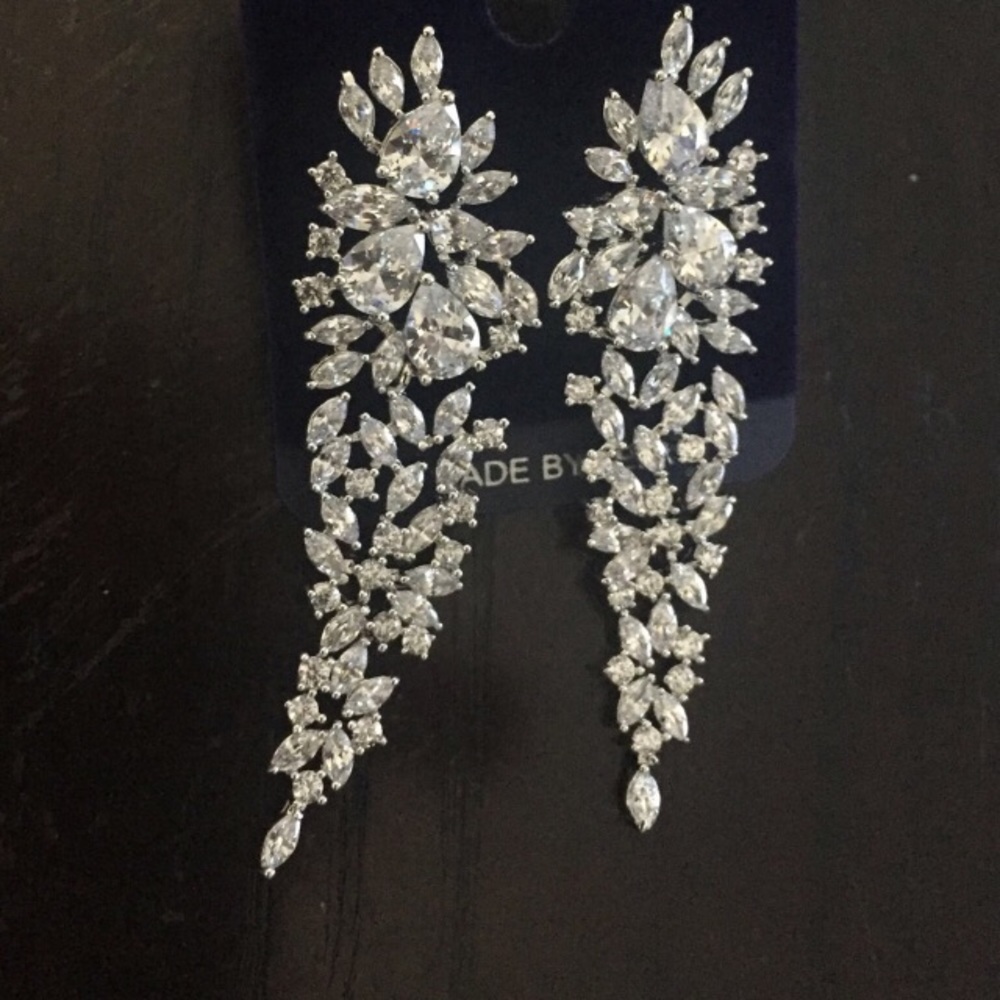 NEW Cubic Zirconia Drop Earrings