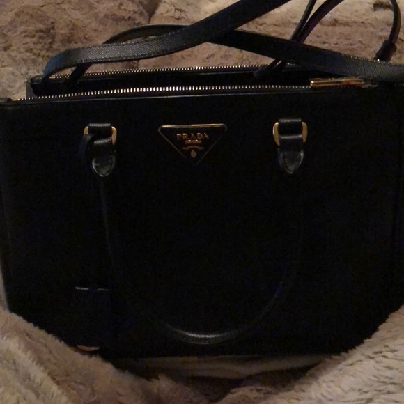 Prada black satchel purse and matching wallet - Picture 2 of 8
