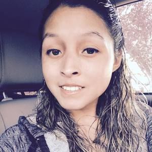 Meet your Posher, Nessa