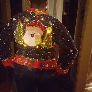 A women ugly Christmas sweater