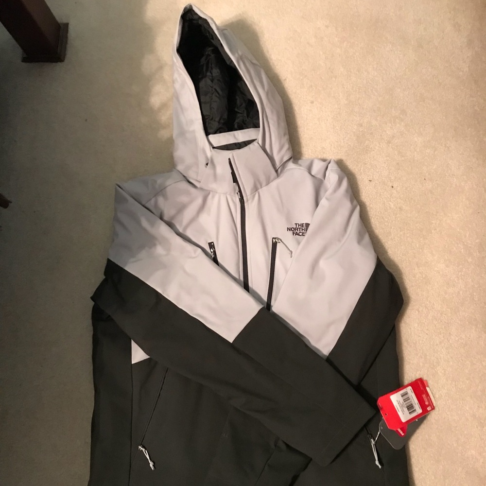 NWT Men’s The North Face Winter Coat
