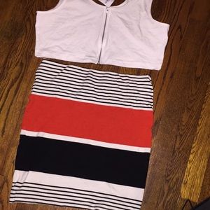 F21+ Black and orange stripped pencil skirt