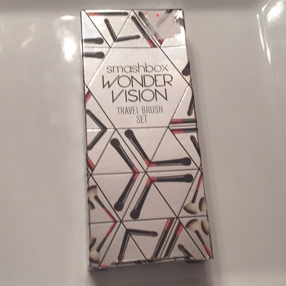 Smashbox Wonder Vision Travel Brush Set!!!