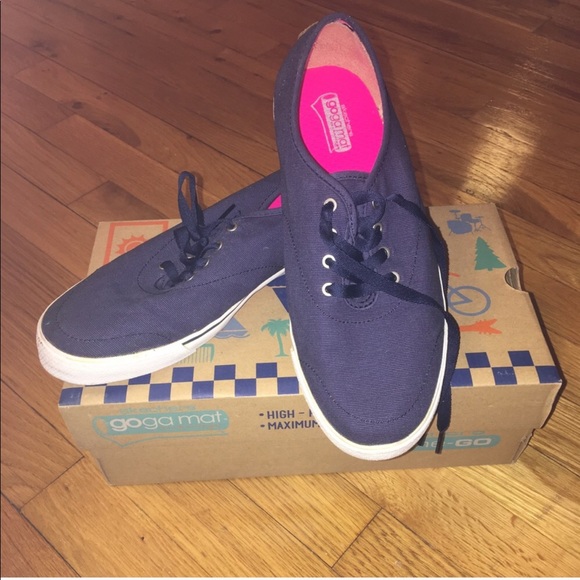 skechers yoga mat sneakers