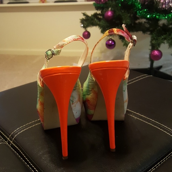 ALDO - Picture 3 of 3