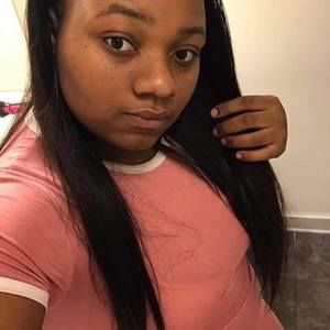 Meet your Posher, Benisha